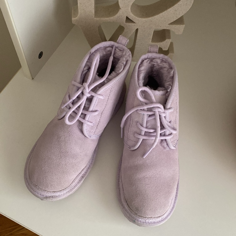 UGG Womens Neumel lilac boots - Picture 3 of 9